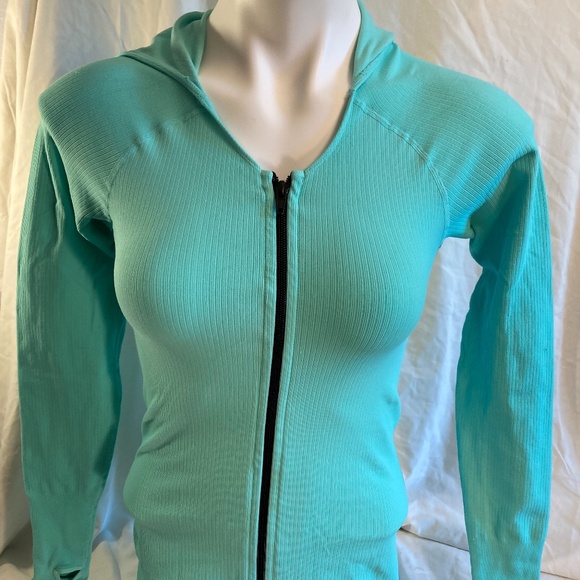 LAST CHANCE! Nux Selene Jacket Mint Green - Picture 1 of 6